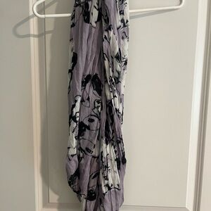 Abstract Patterned Scarf in Purple and Black